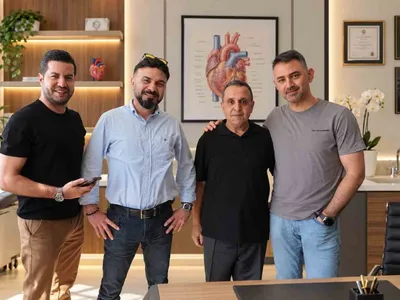 Göğüs kemiği açılmadan yapılan minimal invaziv bypass hastayı hızla normale döndürdü