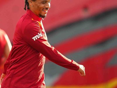 Galatasaray hazırlıklarına taktik ağırlıklı antrenmanla devam etti