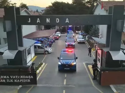 Tokat'ta üç ilçede eş zamanlı operasyon: bonzai ve silah ele geçirildi