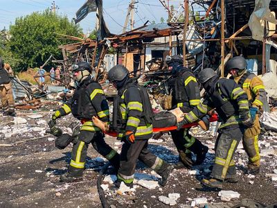 Pechenihy'de işlek kavşağa saldırı: 10 ölü, 8 yaralı