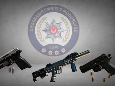 Yunus timleri Diyarbakır'da ruhsatsız silah ve fişek ele geçirdi