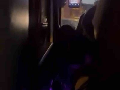Seyir halindeyken direksiyonda canlı yayın: yolcu güvenliği tartışılıyor