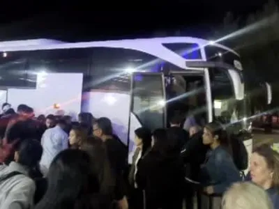 Ankara-Şanlıurfa seferini yapan uçak not ihbarı üzerine güvenli şekilde indi
