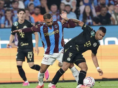 Trabzonspor sahasında tökezledi: Ferencvaros play-off turuna avantajla döndü