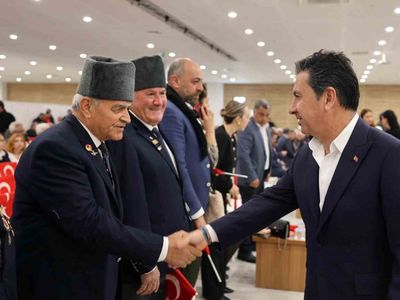 Aras'tan gaziler gününde vefa ve cumhuriyet vurgusu