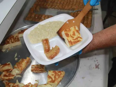 Cuma sohbetleriyle canlanan mahalle: imece geleneği cemaati üç kat artırdı