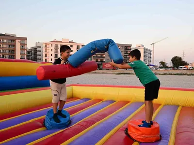Manisa'da mahalle şenlikleriyle sosyal yaşam canlandı