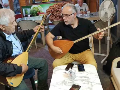 Karaman'da buluşan Zonguldaklı ozanlar türkülerle beldeyi renklendirdi