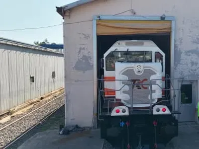 Yerli DE 10000 lokomotifi ilk yurtdışı seferine çıktı