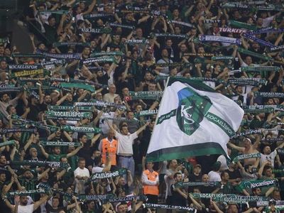 Büyükakın'dan oyunculara tebrik: 'her hafta daha iyi olacağız'