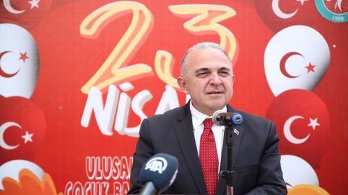 Kırgızistan’da 23 Nisan Coşkusu: Türk ve Kırgız Öğrenciler Bir Arada