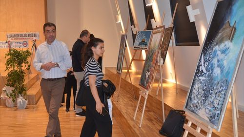 Konya'da 'Diken ve Karanfil' Sergisi Açıldı: Kudüs ve Gazze'ye Dikkat Çekiliyor
