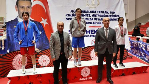 Samsun'da 22 Yaş Altı Türkiye Boks Şampiyonası Tamamlandı