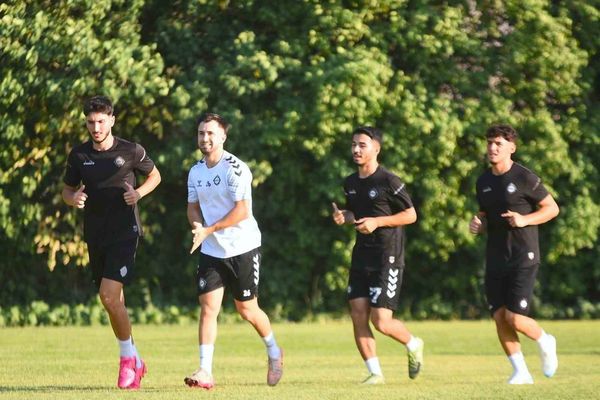 Altay, eksiklerle genç ağırlıklı hazırlığa başladı