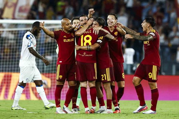 Fenerbahçe Roma sınavında: 18 yıl aradan sonra Şampiyonlar Ligi dönüşü