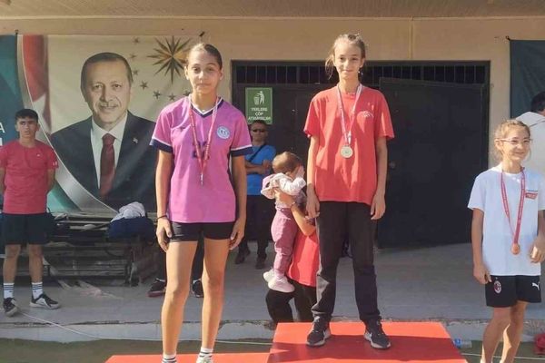 Dört aydınlı öğrenci Muğla bölge yarışlarında Aydın'ı temsil edecek