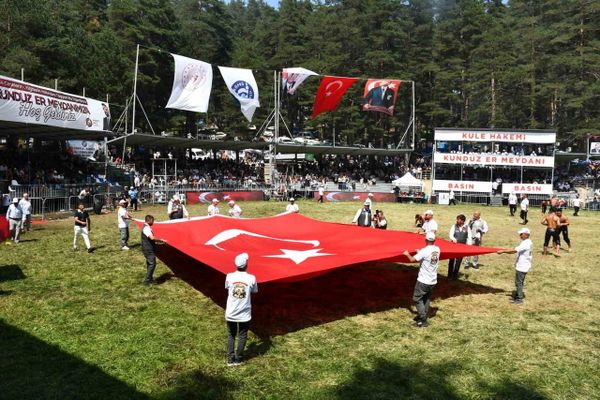 Vezirköprü'de er meydanında yeni başpehlivan ve yüksek ağalık bedeli