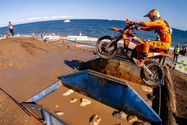 Sea to Sky Kemer'de: hard enduro'nun denizden zirveye yolculuğu