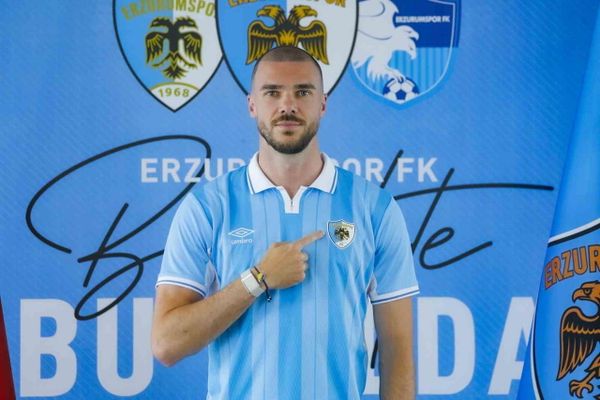 Erzurumspor'da kadro yenilemesi: gençlerle tecrübeli isimler aynı hamlede
