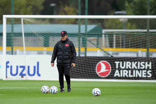 Milli takım Riva'da Belçika sınavına başladı