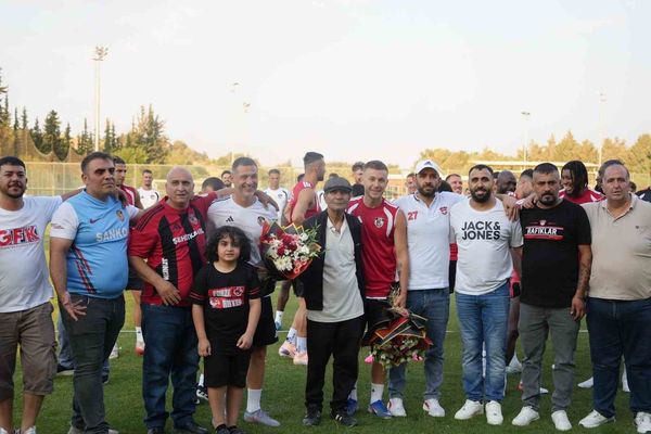 Gaziantep FK hedefi yarışmacı bir sezon: taraftarları maça çağırdı