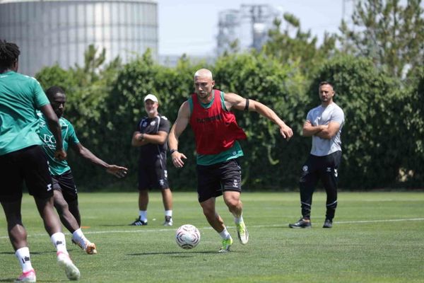 Konyaspor, Fenerbahçe deplasmanı için tempoyu artırdı