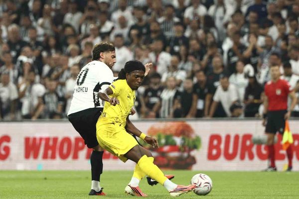 Açılışta tempolu başlangıç: Beşiktaş ile Eyüpspor 15. dakikada 0-0