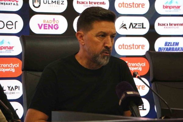 Besnik Hasi: 5-0'lık galibiyet özgüven verdi ama ayaklarımız yere basmalı