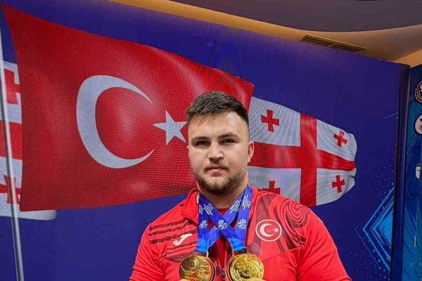 Selahattin Altın Avrupa şampiyonluğunu Durres'te iki altınla taçlandırdı
