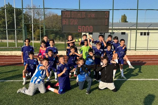 Derbiyi 1299 Bilecikspor kazandı, u12 liginde liderlik yarışı sürüyor
