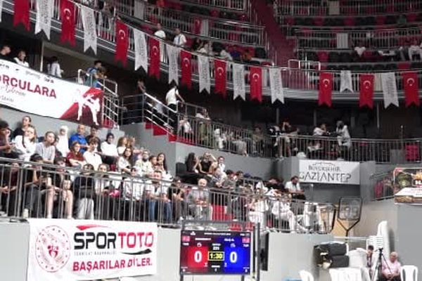 Gaziantep’te taekwondo şampiyonası başladı: 69 ilden 2 binden fazla sporcu sahada