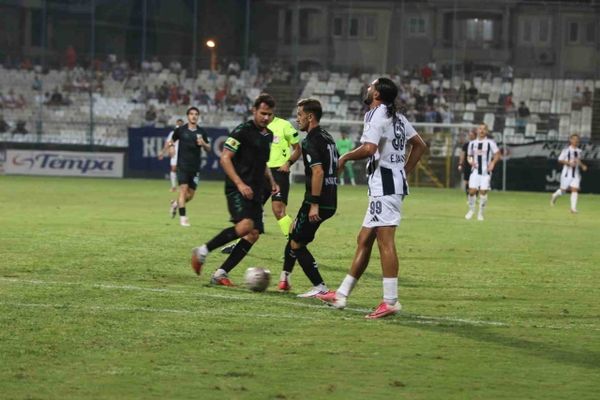Fethiye'de çekişme sona erdi: Fethiyespor ve 12 Bingölspor 1-1 berabere kaldı