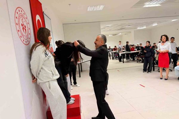 Koruma altındaki çocukların satranç turnuvası Eskişehir'de gerçekleştirildi