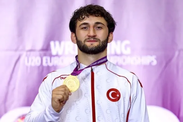 Bratislava'dan Bilecik'e gurur: Salih Yusuf Yazıcı dünya ikincisi