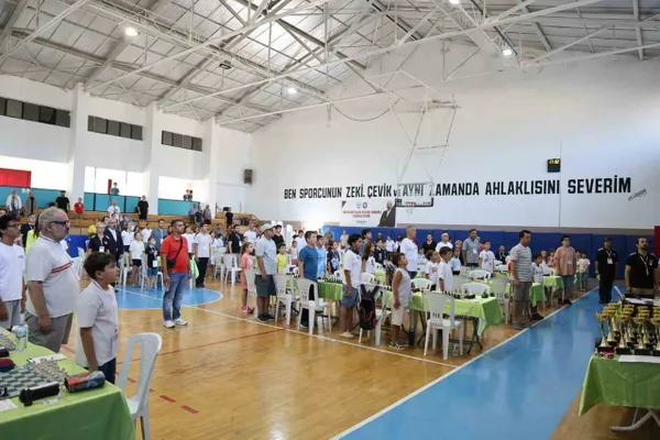 Söke’de satranç şöleni sona erdi: 172 sporcu dört kategoride yarıştı