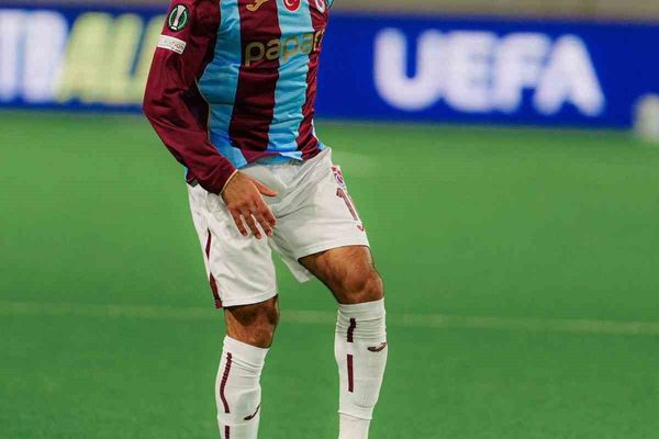 Trabzonspor Franculino'nun çift golüyle KuPS Kuopio'yu 4-2 yendi