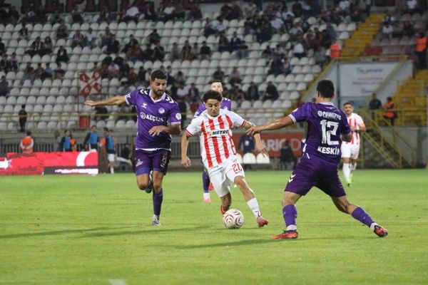 Diouf'un erken golleri Bolu'da maçı belirledi