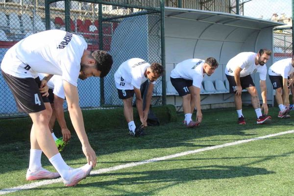 Aydınspor yeni sezon hazırlıklarına 'şampiyonluk' parolasıyla başladı