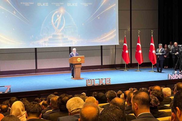 Yılmaz: 5 bin 555 tesisle gençlerin spor yolunu güçlendiriyoruz