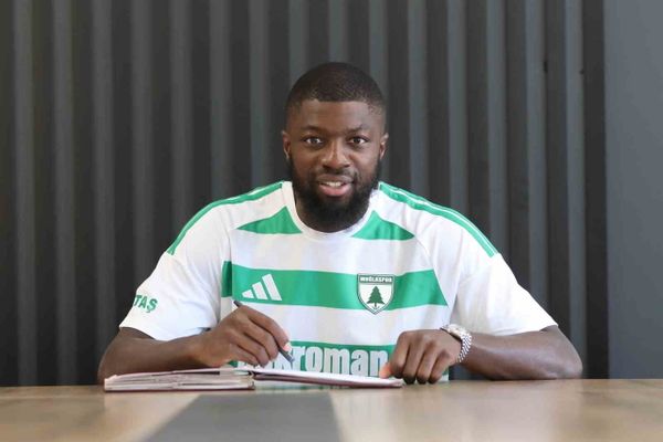 Muğlaspor'a tecrübeli hücum hattı: İbrahim Sissoko ile anlaşıldı