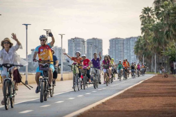 Mersin'de pedal ve tornavida: bisikletseverlere güvenli sürüş ve bakım eğitimi
