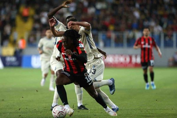 Eryaman'da ilk yarı: Gençlerbirliği ile Erzurumspor golsüz eşitlikte