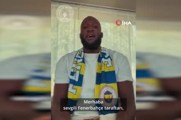 Lukaku Fenerbahçe formasıyla bu akşam İstanbul'a geliyor