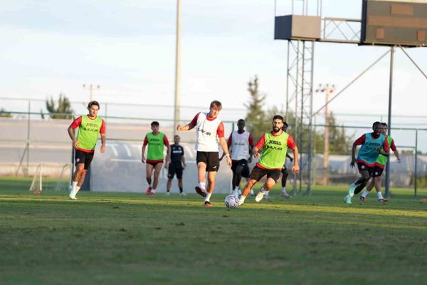 Çorum FK Antalya kampında taktiksel mesaiye devam ediyor