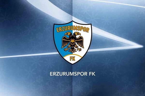 Erzurumspor kadrosunu sağ bekle güçlendiriyor: Festy Ebosele ile prensip anlaşması