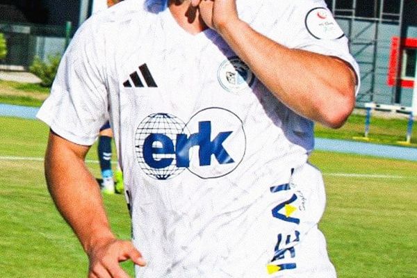 Osman Şahin ikinci maçında ikinci golünü kaydetti