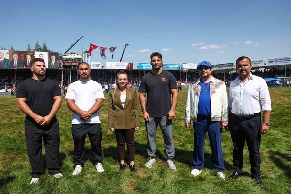 Elmalı'da rekabet gerilimden sonra dostluğa dönüştü