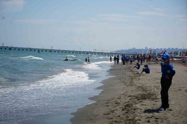 Samsun sahilinde küreğin uzun mesafe ve beach sprint sınavı