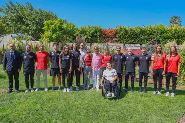 Göztepe'nin olimpik elçileri Mehmet Sepil'le deneyimlerini paylaştı