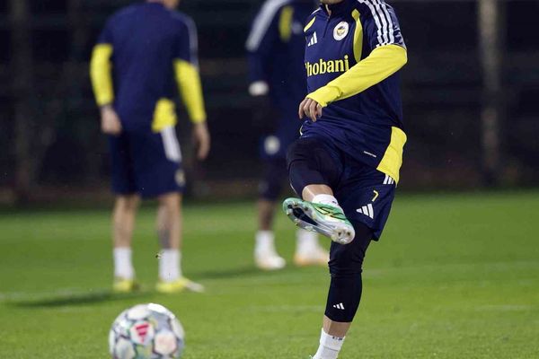 Fenerbahçe son idmanla Slavia Prag sınavına hazır